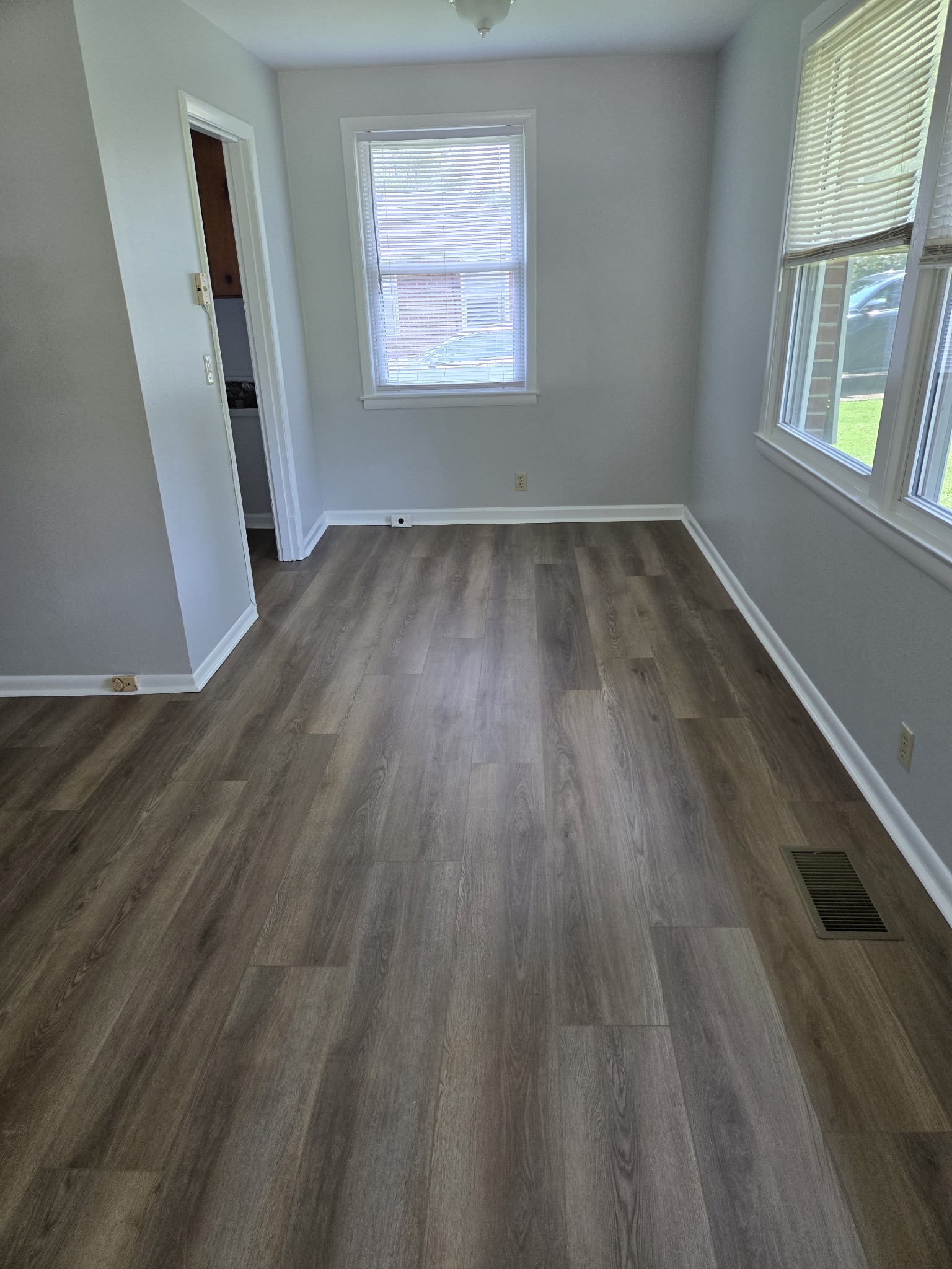 2103 Porter Road, Unit B Nashville, TN 37216 - Photo 5 of 11 Gallery Image 5