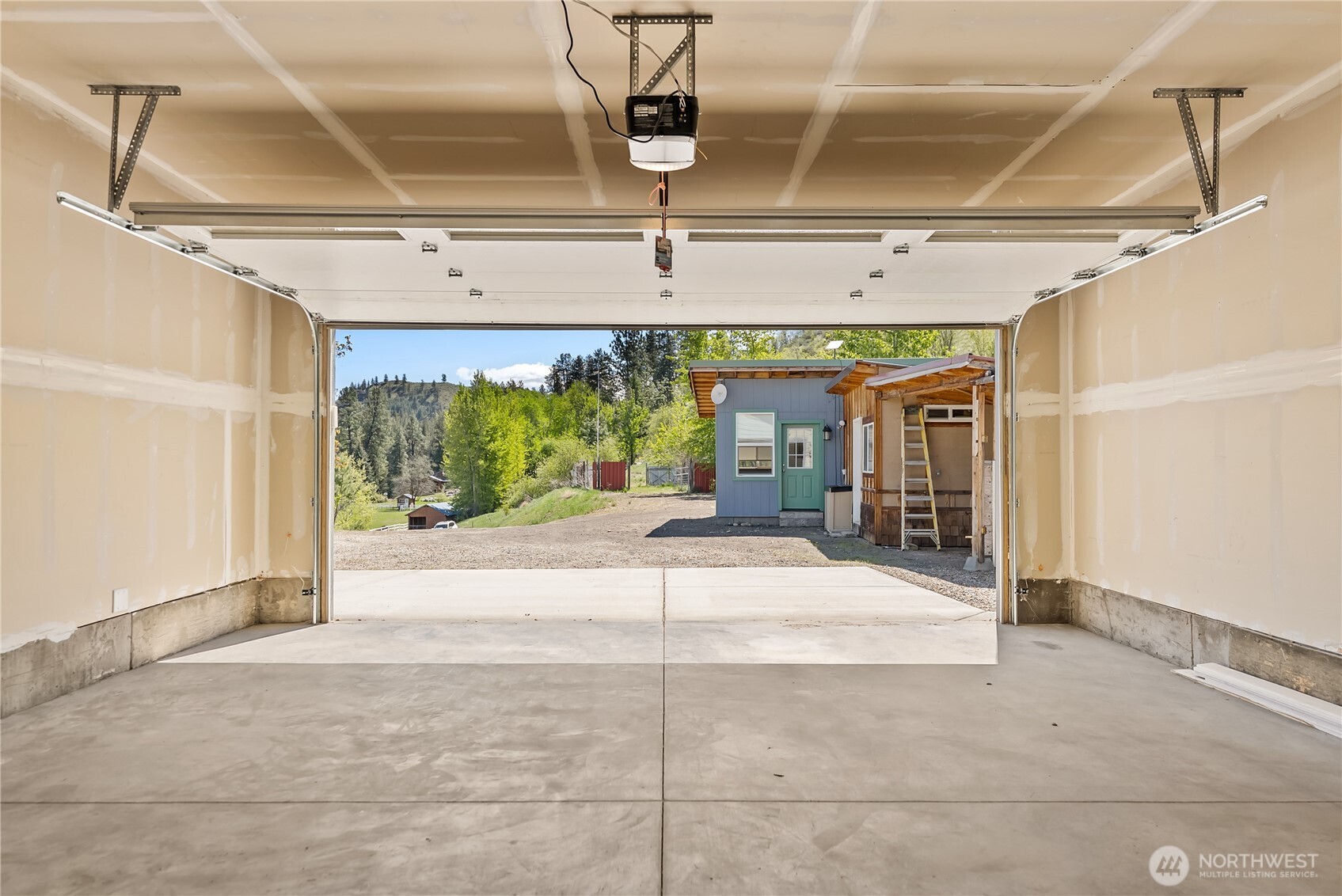 957 Twisp Carlton Road Twisp, WA 98856 - Photo 26 of 36
