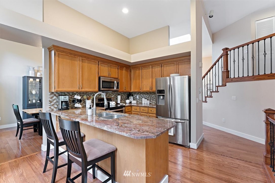 11718 Northeast 166th Court Bothell, WA 98011 - Photo 14 of 30 Gallery Image 14