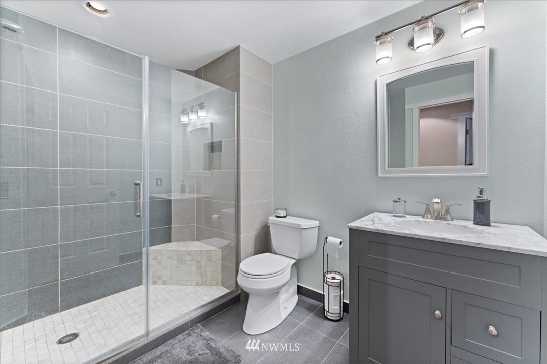 11718 Northeast 166th Court Bothell, WA 98011 - Photo 21 of 30 Gallery Image 21