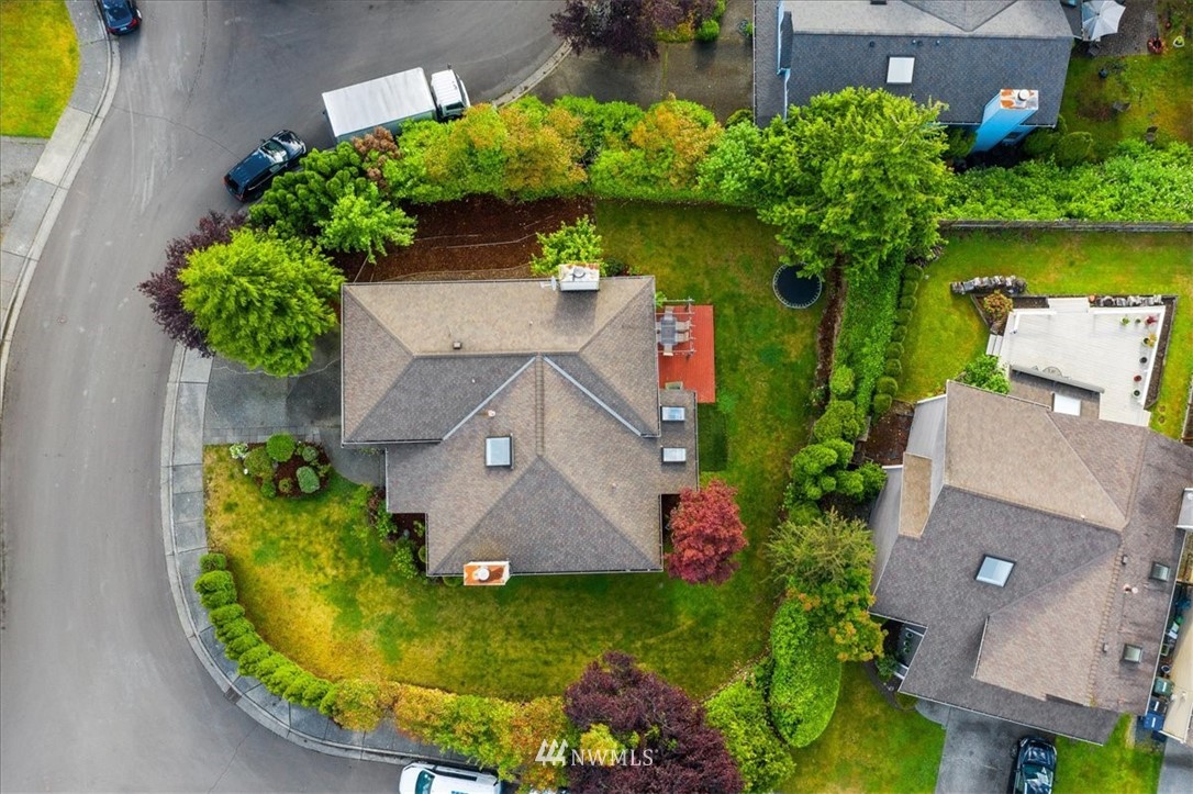 11718 Northeast 166th Court Bothell, WA 98011 - Photo 29 of 30 Gallery Image 29