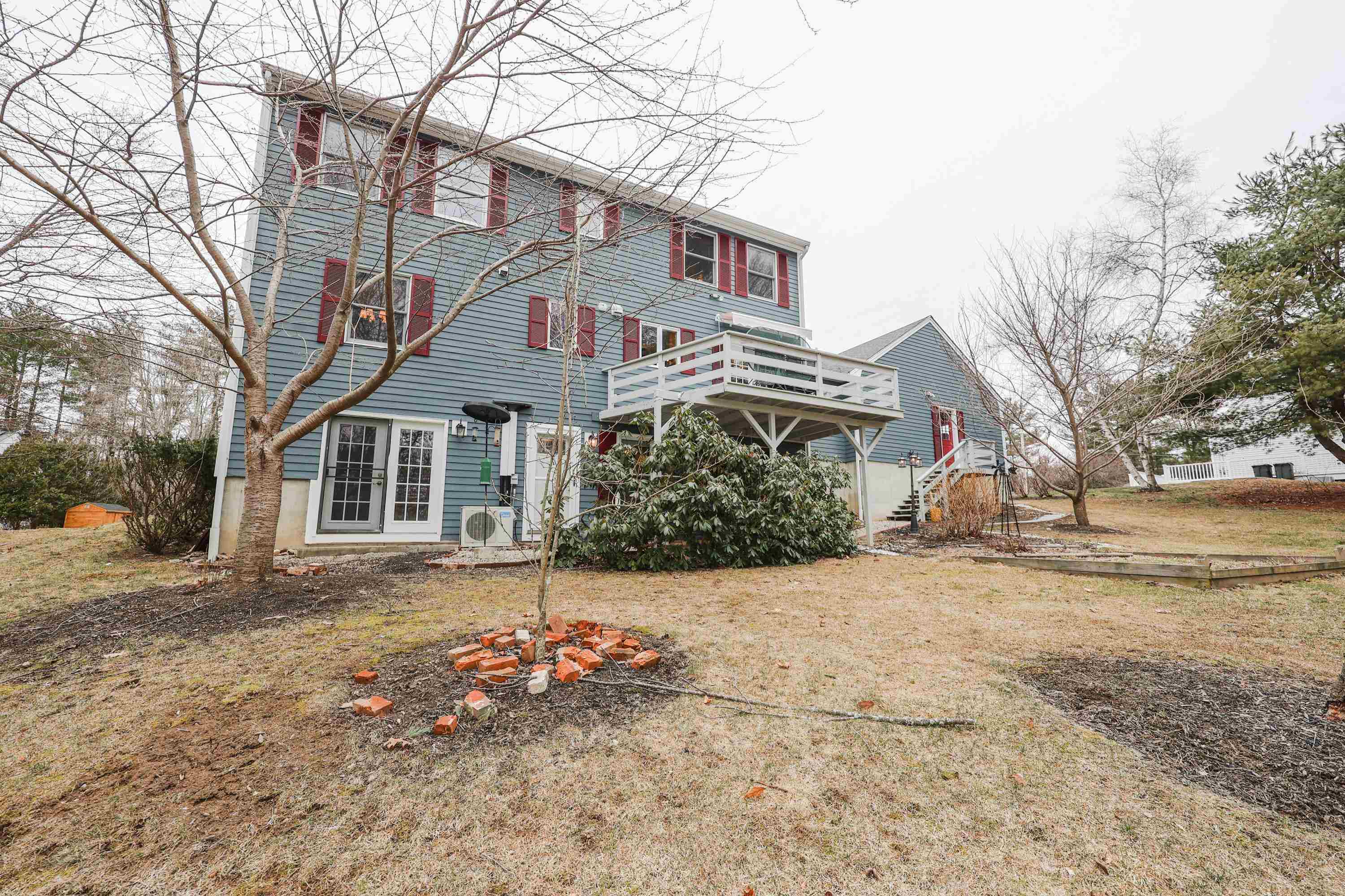 41 Cinnamon Ridge Road Somersworth, NH 03878 - Photo 3 of 37