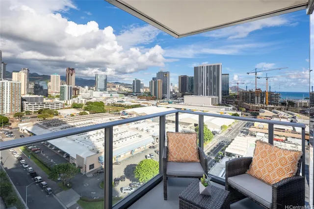 a city view with sitting space and seating space