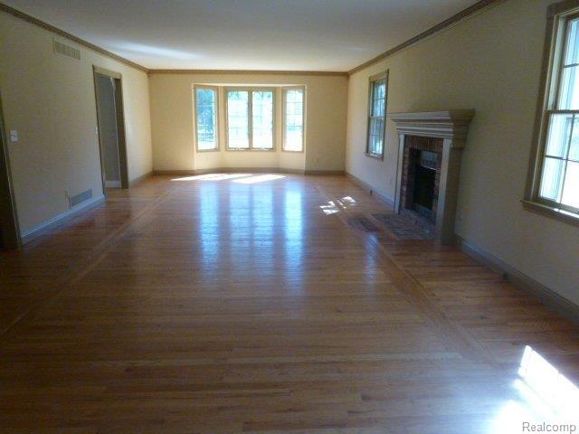 4889 Casey Road Dryden, MI 48428 - Photo 9 of 30 P1200652.JPG