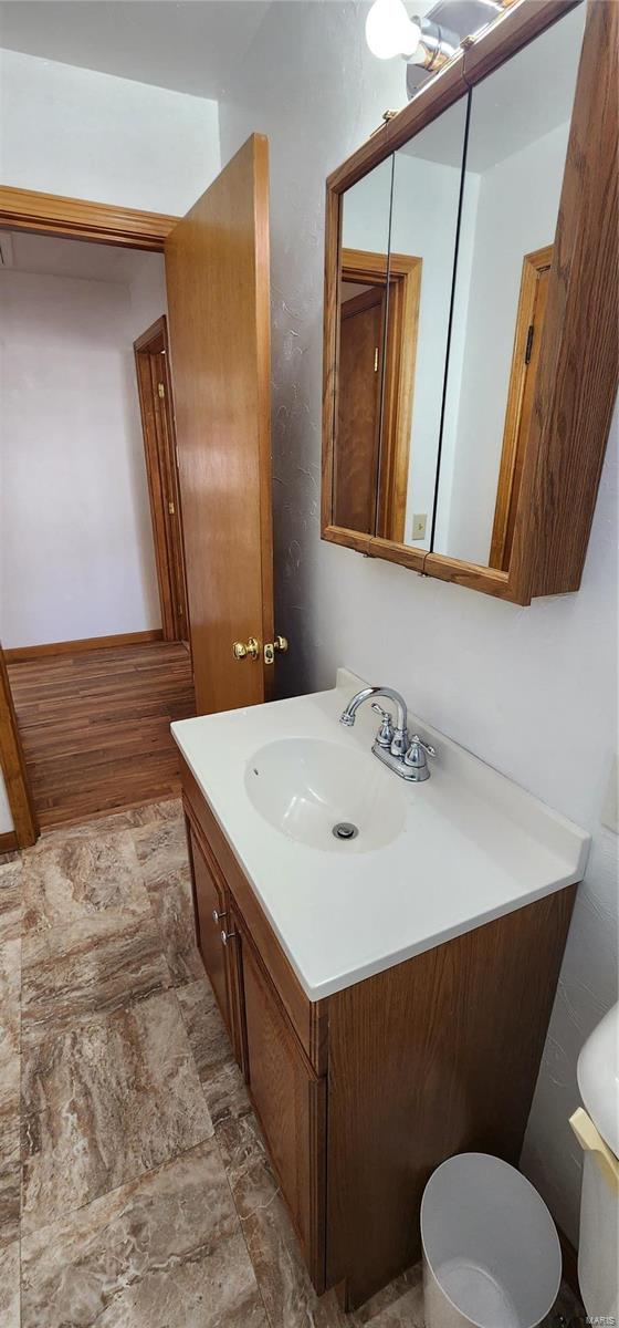14 East State Street Chester, IL 62233 - Photo 21 of 56 Gallery Image 21