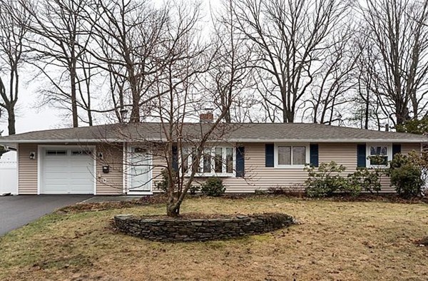 17 Copeland Road Framingham, MA 01701 - Photo 1 of 21 Gallery Image 1