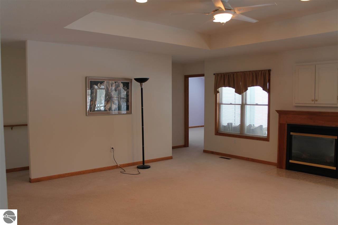4768 South Meridian Road Mount Pleasant, MI 48858 - Photo 11 of 53 1794566-10.JPG