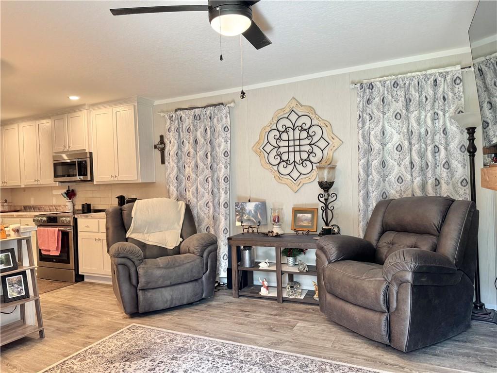 158 R A McGee Road Dry Prong, LA 71423 - Photo 7 of 42