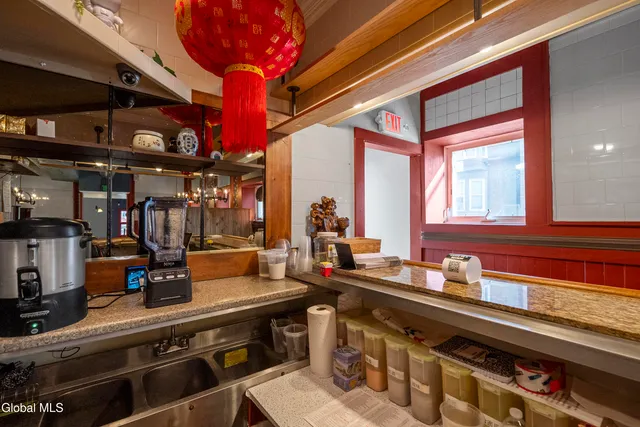 $500,000 | 1 14th Street, Troy, NY 12180