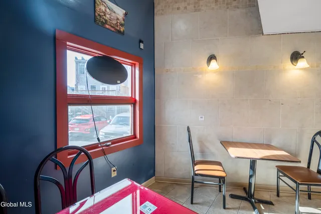 $500,000 | 1 14th Street, Troy, NY 12180