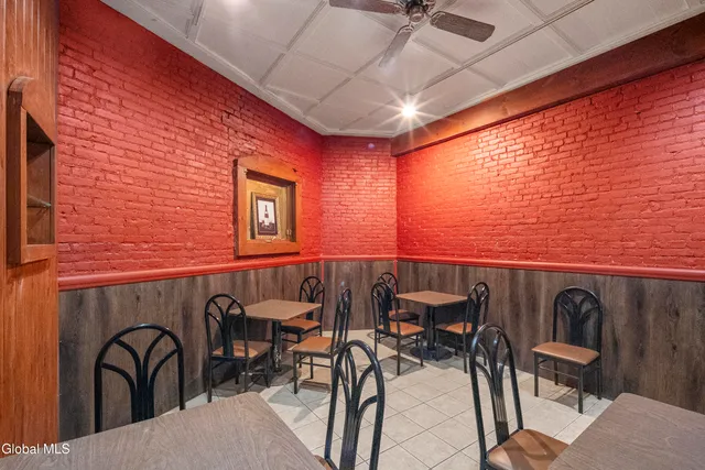 $500,000 | 1 14th Street, Troy, NY 12180