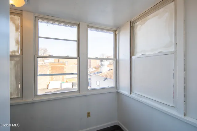 $500,000 | 1 14th Street, Troy, NY 12180