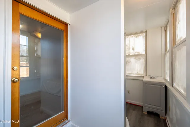 $500,000 | 1 14th Street, Troy, NY 12180