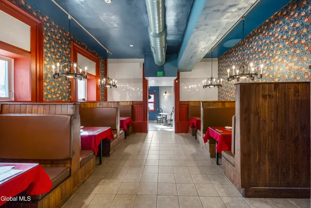 $500,000 | 1 14th Street, Troy, NY 12180