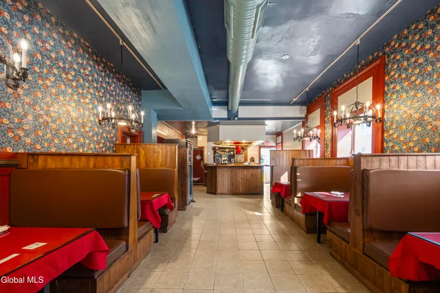 $500,000 | 1 14th Street, Troy, NY 12180