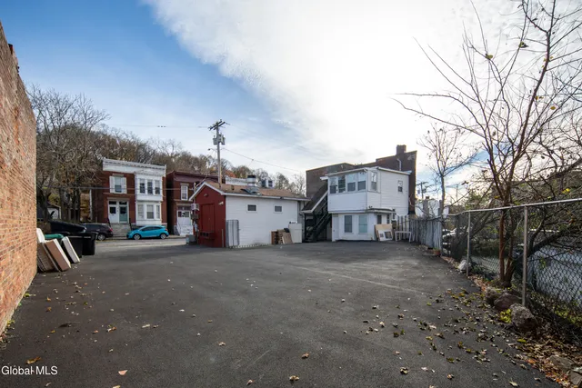$500,000 | 1 14th Street, Troy, NY 12180