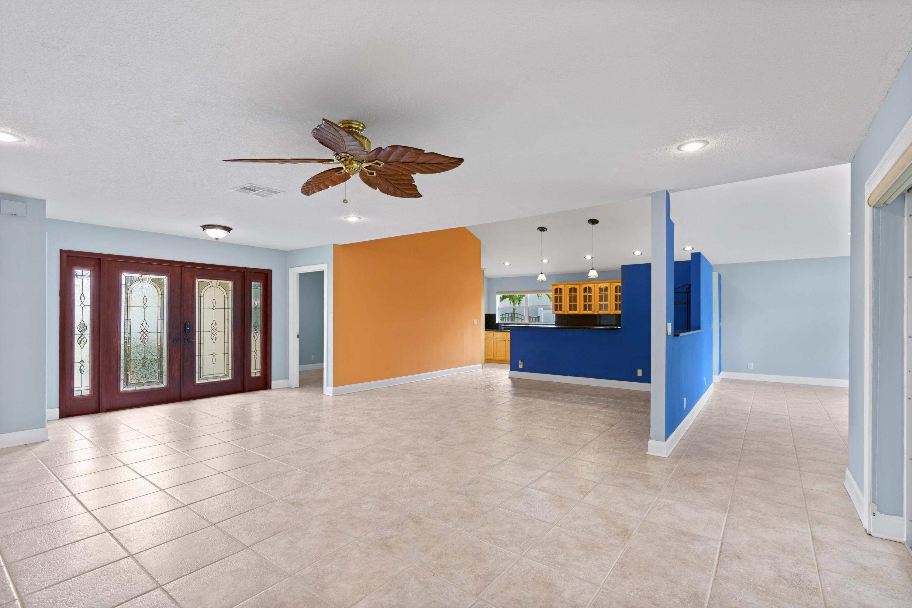 4545 Brandywine Drive Boca Raton, FL 33487 - Photo 3 of 32 Foyer