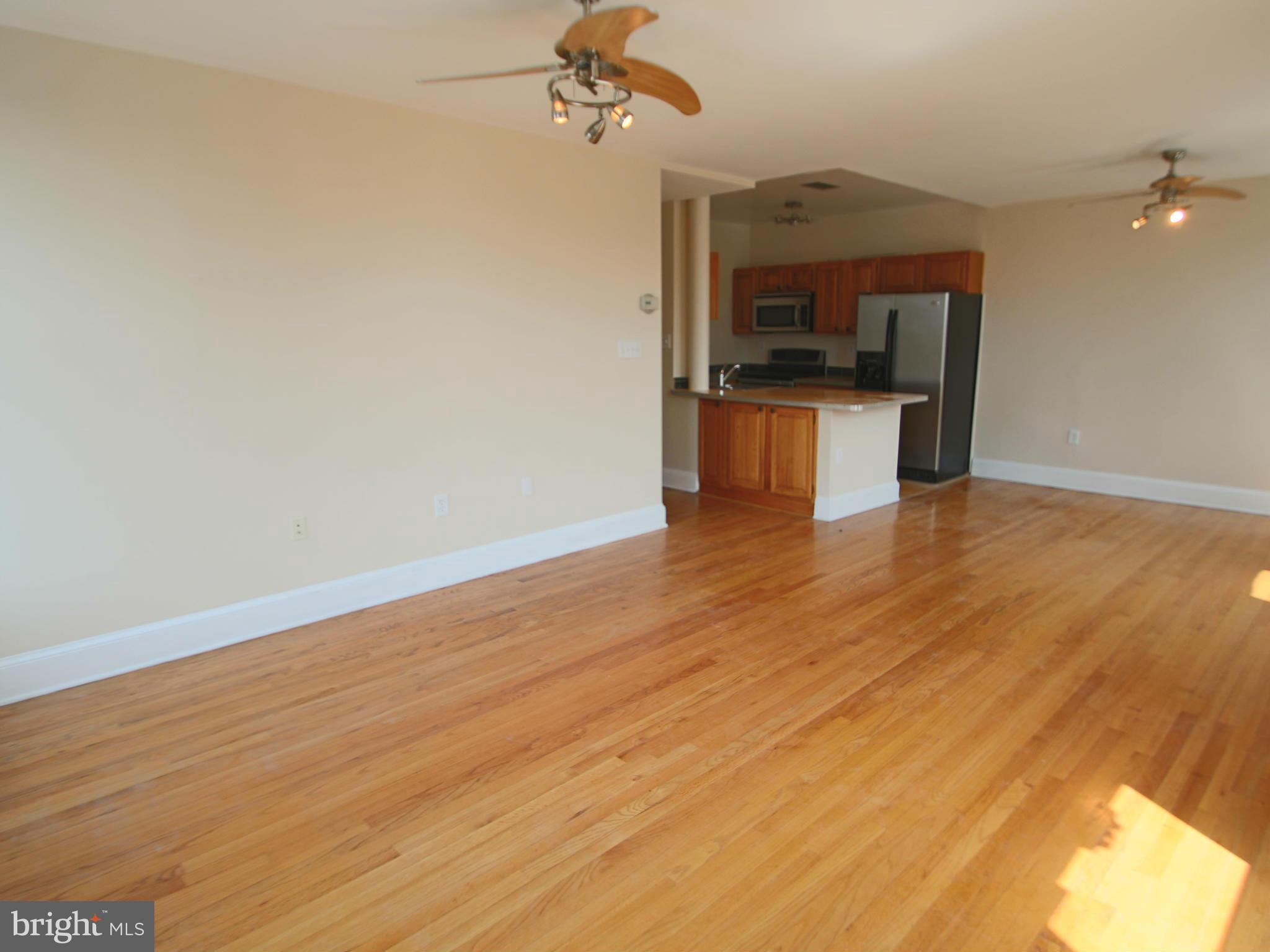 1325 13th Street Northwest, Unit 602 Washington, DC 20005 - Photo 5 of 16 Family Room