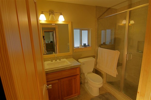 13504 Moraine Road Truckee, CA 96161 - Photo 6 of 9