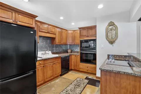$774,900 | 3702 Paces Park Circle Southeast, Smyrna, GA 30080