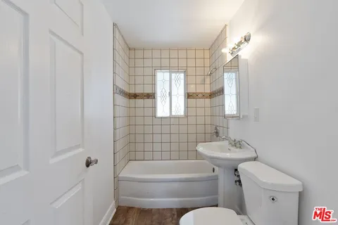 $650,000 | 42104 6th Street East, Lancaster, CA 93535