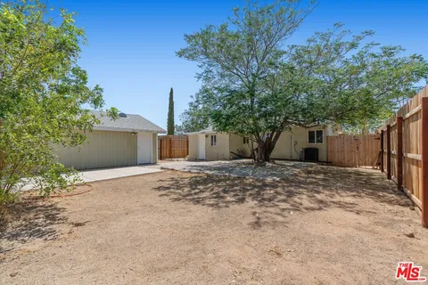 $650,000 | 42104 6th Street East, Lancaster, CA 93535