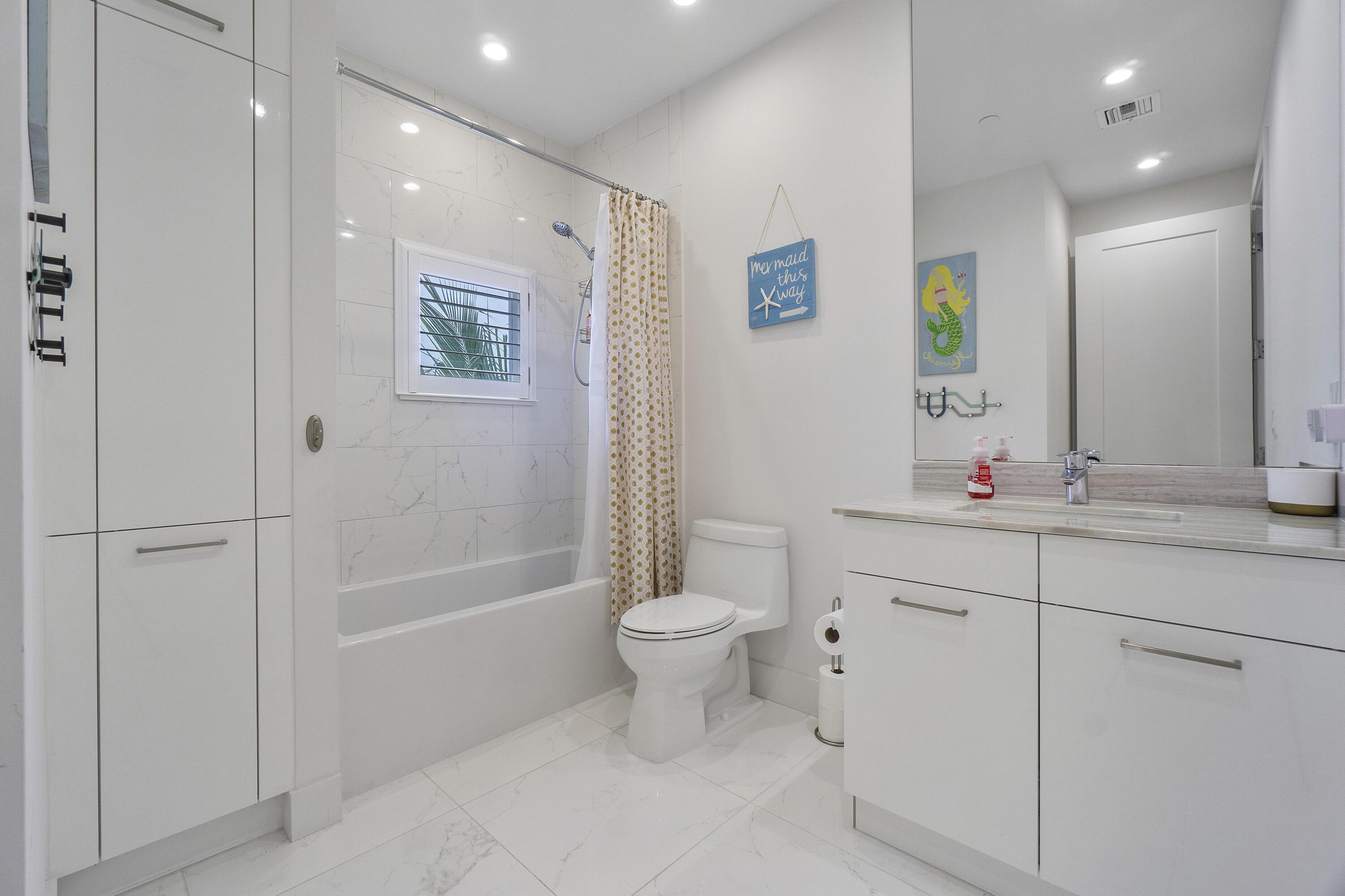 1770 Northwest 42nd Drive Boca Raton, FL 33431 - Photo 12 of 16 Guest Bathroom