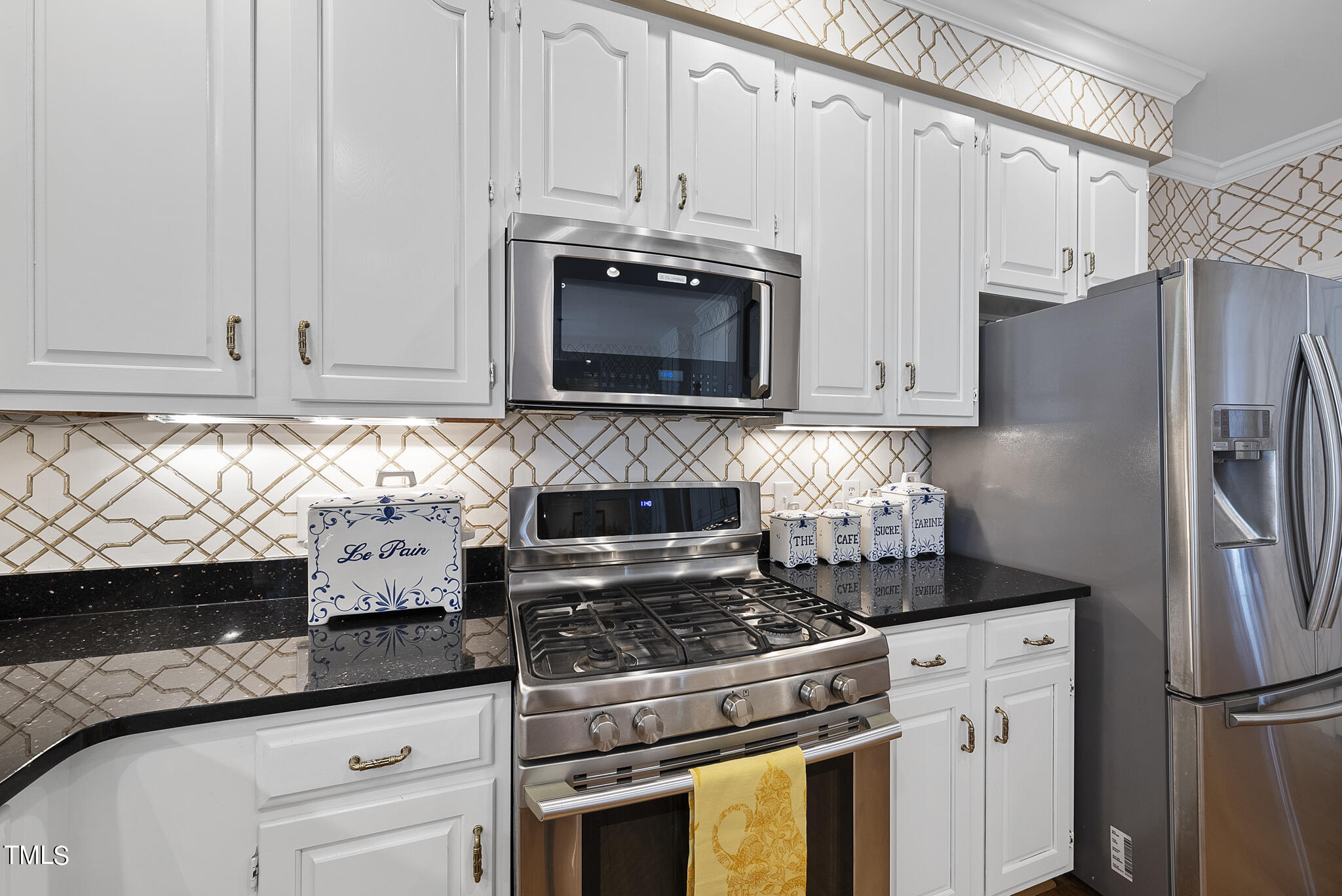 2708 Townedge Court Raleigh, NC 27612 - Photo 12 of 65 DSC02654