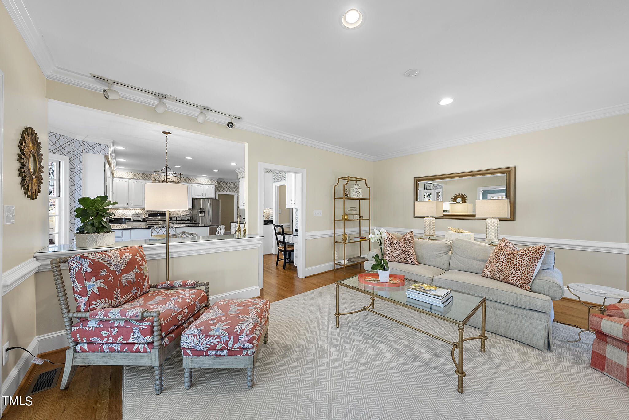 2708 Townedge Court Raleigh, NC 27612 - Photo 18 of 65 DSC02687