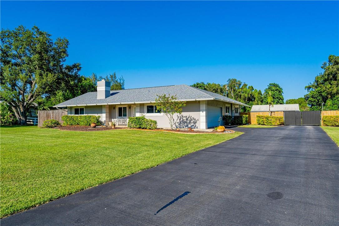 5720 Southwest 196th Lane Southwest Ranches, FL 33332 - Photo 4 of 42 Photo 4