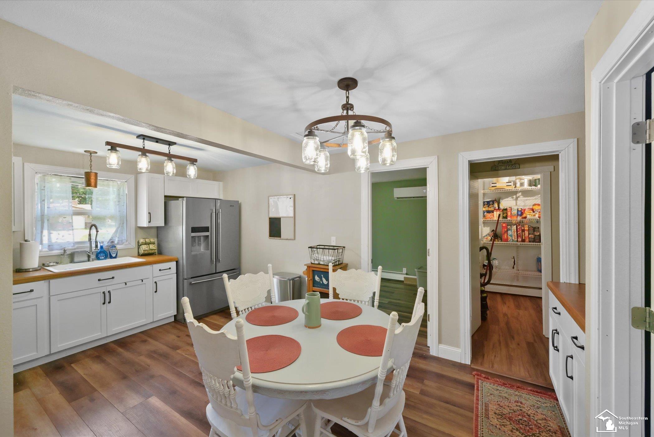 9831 Summerfield Road Temperance, MI 48182 - Photo 8 of 29 Gallery Image 8
