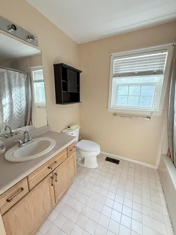 $3,900 | 1 Ernies Drive, Littleton, MA 01460