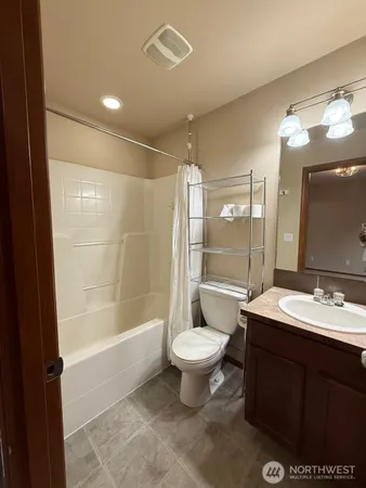 $342,000 | 17813 79th Ave Court East, Puyallup, WA 98375