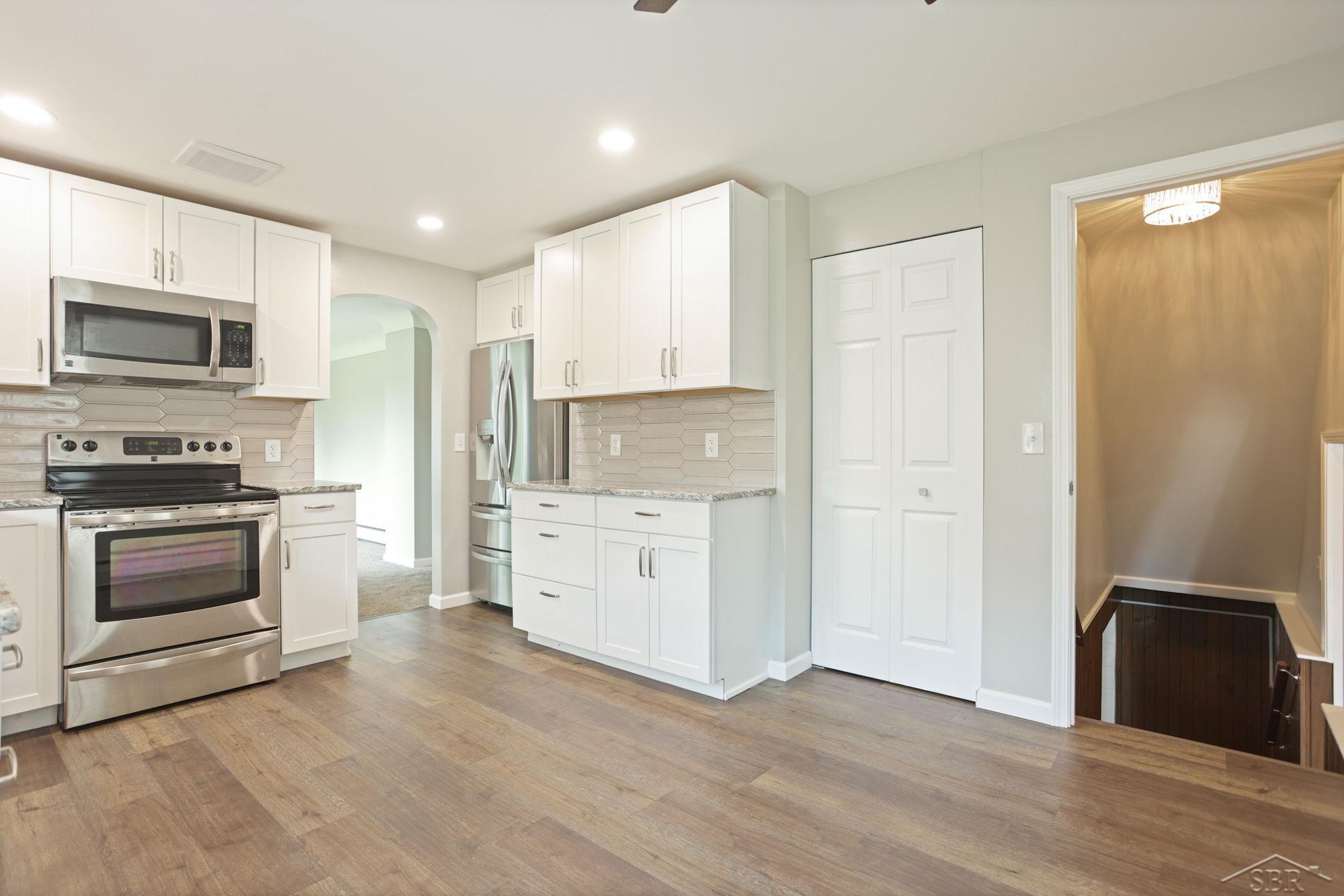 12518 Scott Road Freeland, MI 48623 - Photo 7 of 54
