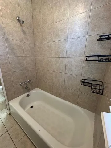 $135,000 | 309 B Cherry Blossom Lane, Gretna, LA 70056