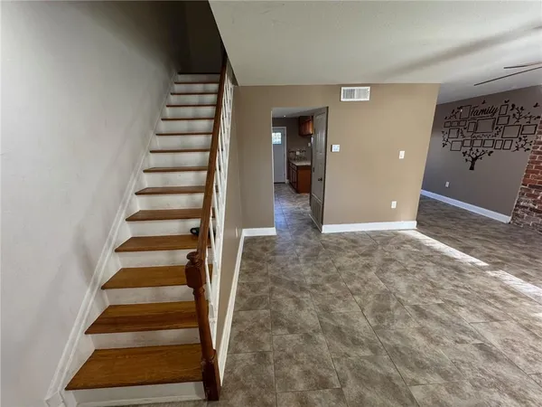 $135,000 | 309 B Cherry Blossom Lane, Gretna, LA 70056