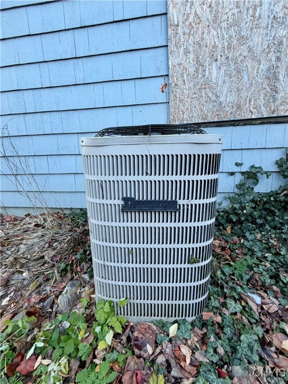 313 Cottage Street Rome, NY 13440 - Photo 23 of 33