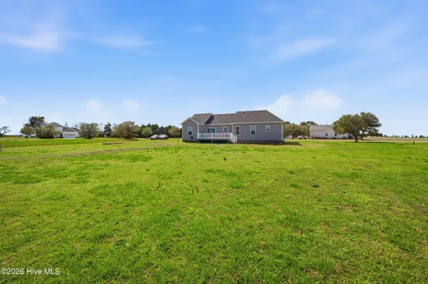 $475,000 | 102 Gull Rock View, Coinjock, NC 27923