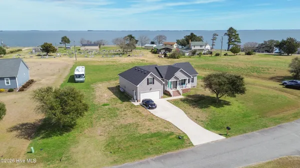 $475,000 | 102 Gull Rock View, Coinjock, NC 27923