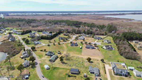$475,000 | 102 Gull Rock View, Coinjock, NC 27923