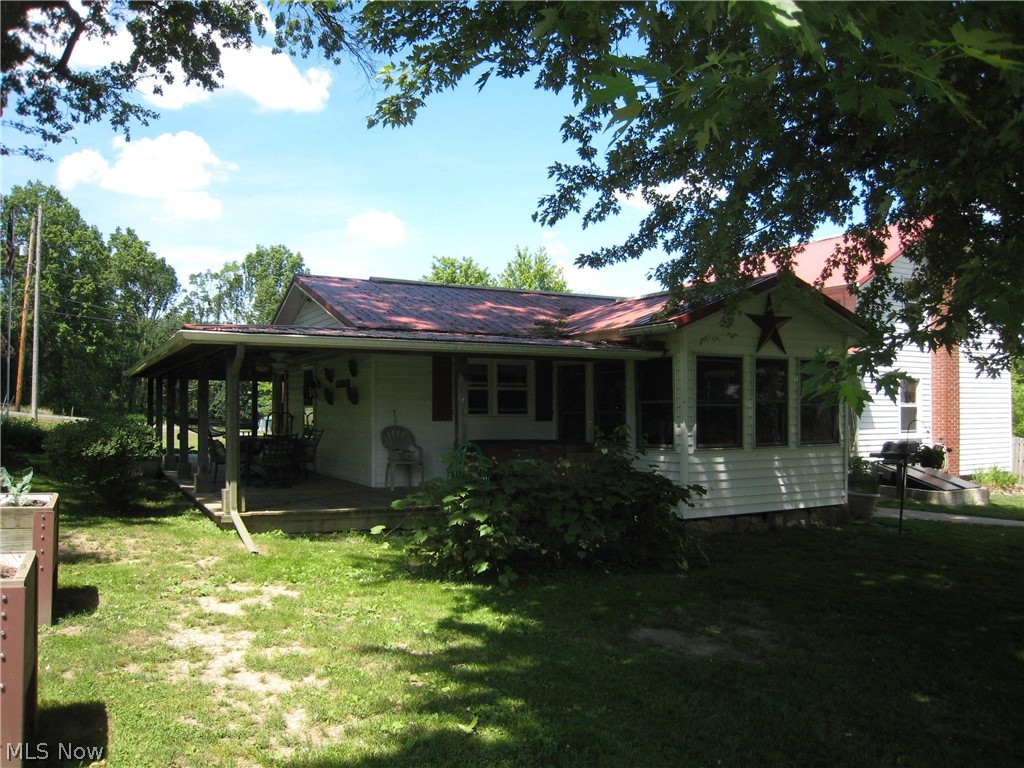 7470 Hughes Road Ravenna, OH 44266 - Photo 4 of 21 Gallery Image 4