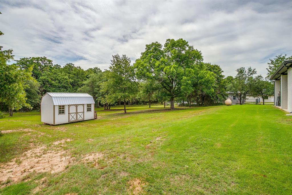 350 Red Top Road Poolville, TX 76487 - Photo 38 of 40