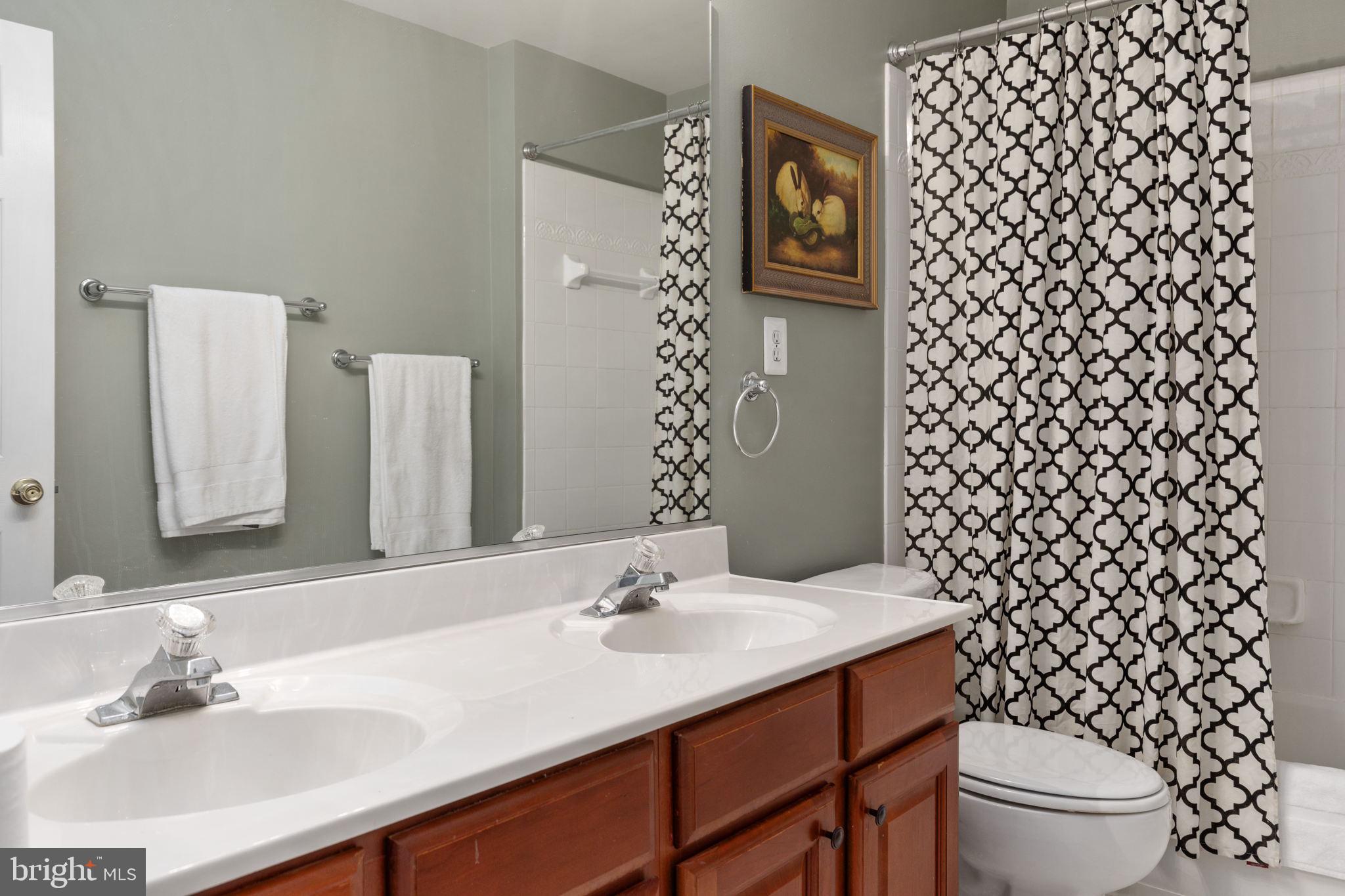 528 Rugby Court Purcellville, VA 20132 - Photo 25 of 46 Gallery Image 25