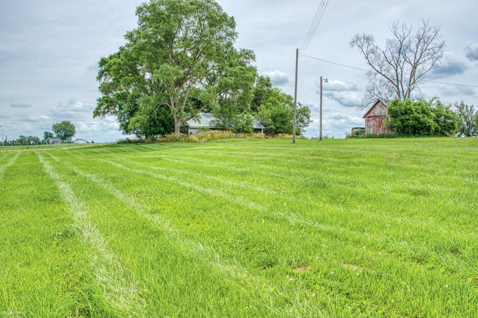 8488 North State Road Chesaning, MI 48616 - Photo 21 of 30 50148125-1d75ff63-e3e3-4f81-9934-931f9544c40e.JPG