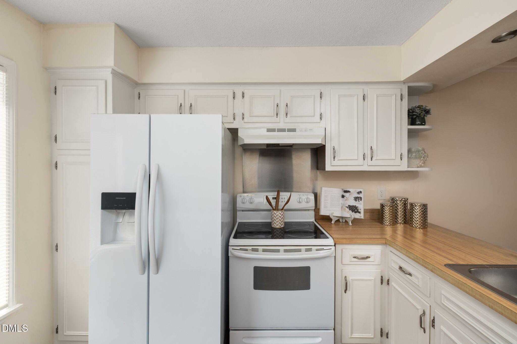 5805 Whitebud Drive Raleigh, NC 27609 - Photo 17 of 48 Gallery Image 17
