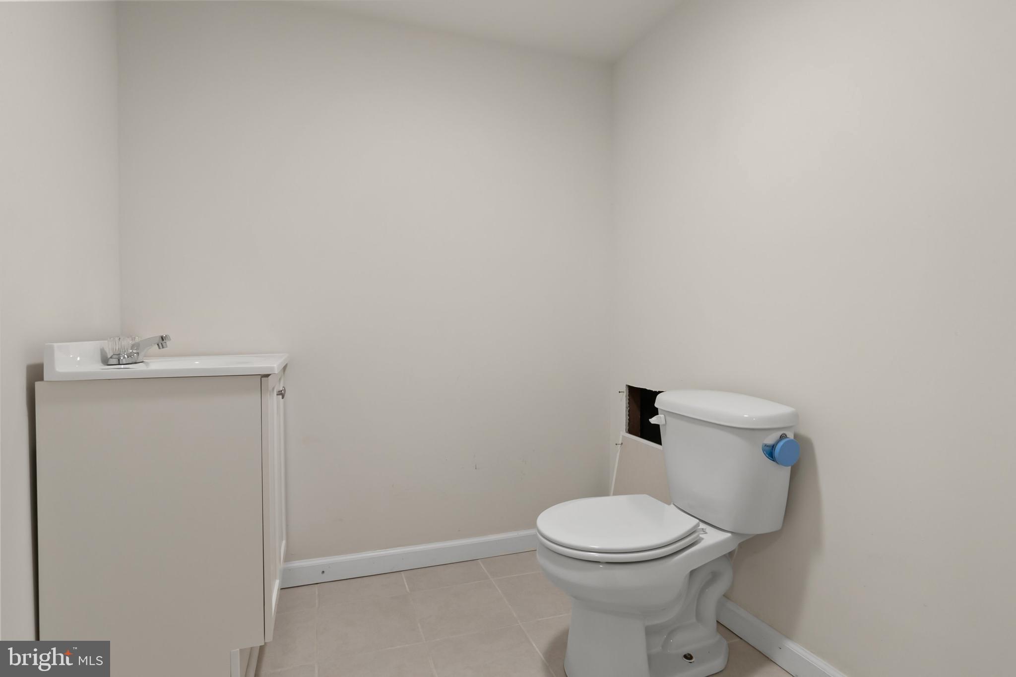 2437 Larkin Road Boothwyn, PA 19061 - Photo 31 of 42 Gallery Image 31