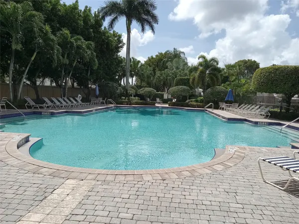 $3,200 | Undisclosed Address, Royal Palm Beach, FL 33414