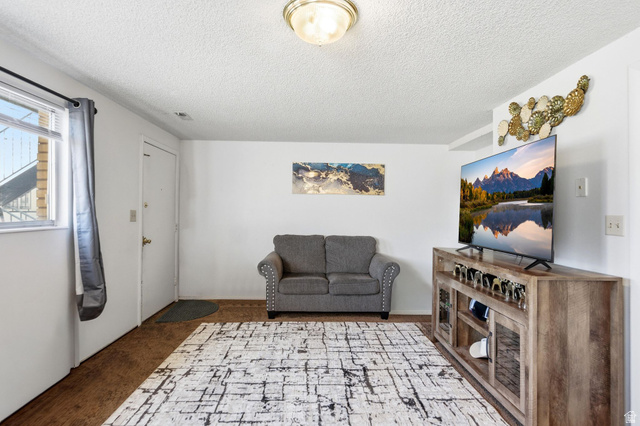 213 North Geneva Road Provo, UT 84601 - Photo 7 of 27