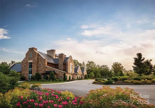 a view of a street with a house