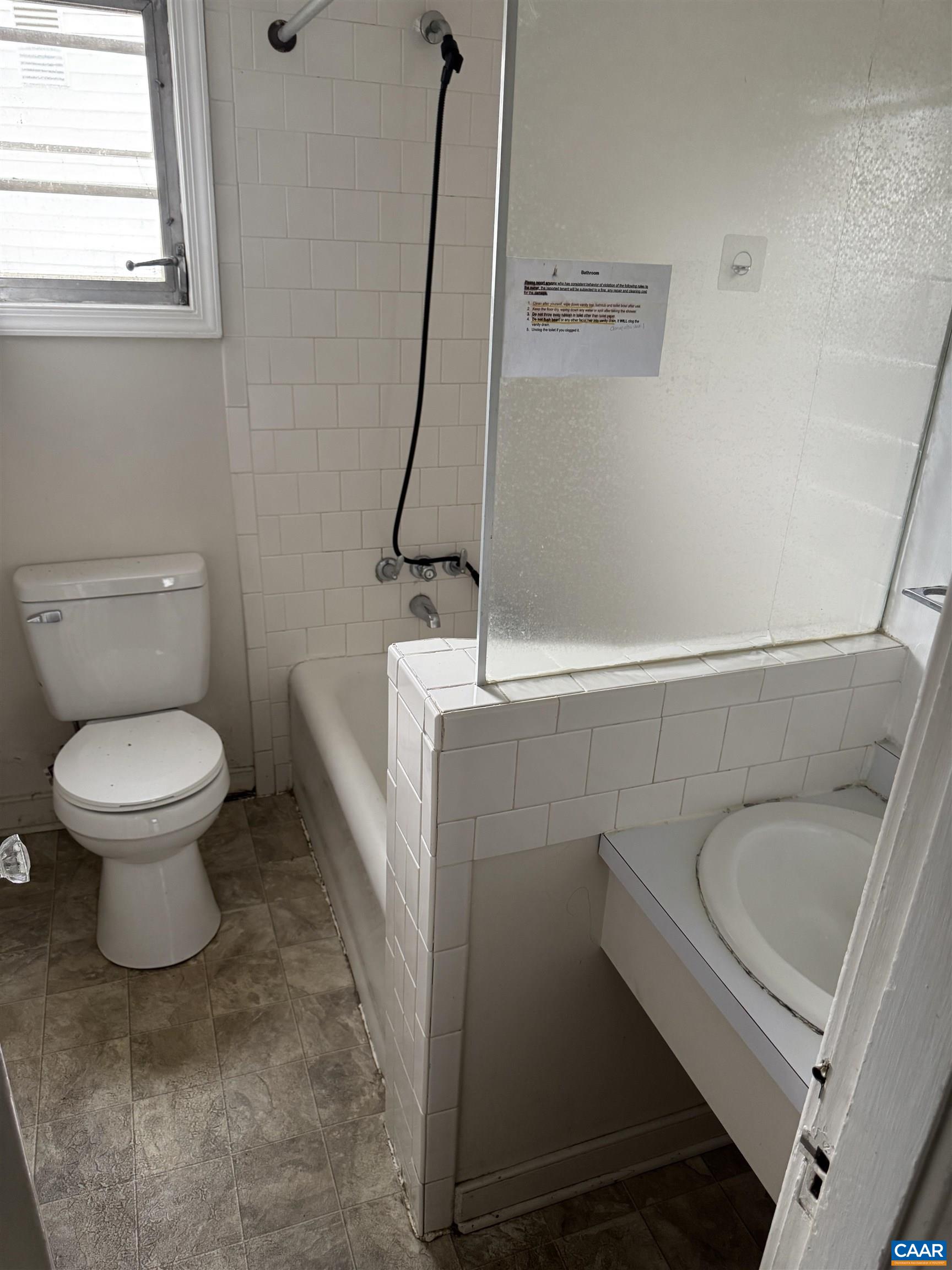 524 Valley Road Charlottesville, VA 22903 - Photo 10 of 12 Bathroom